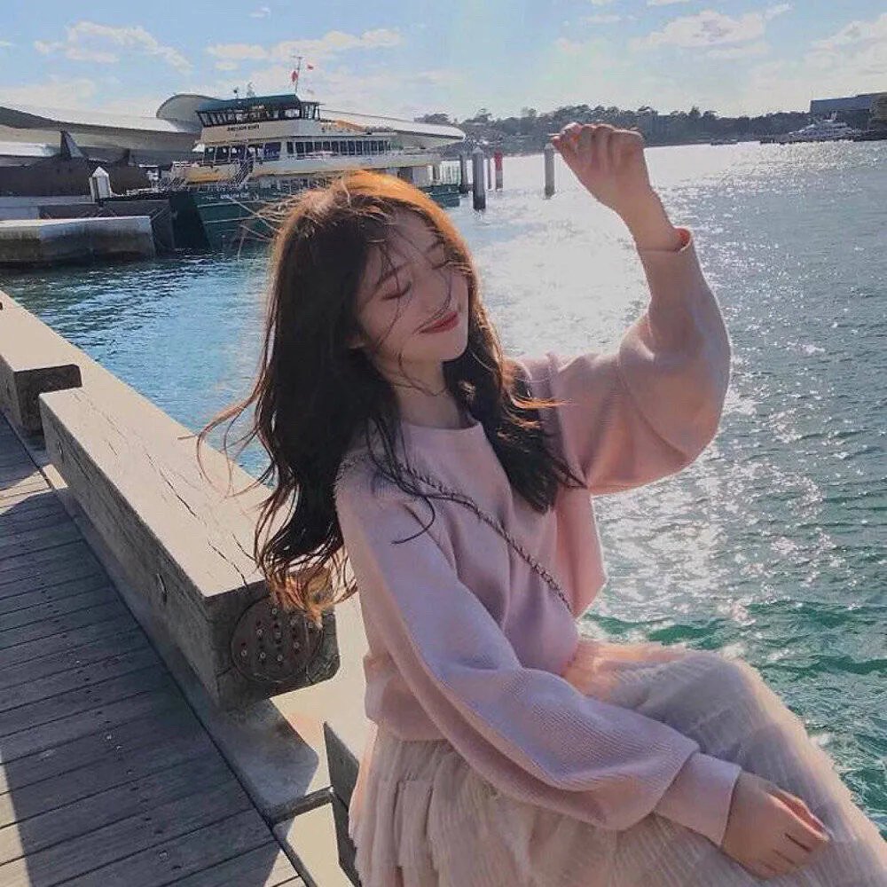 荒岛美女